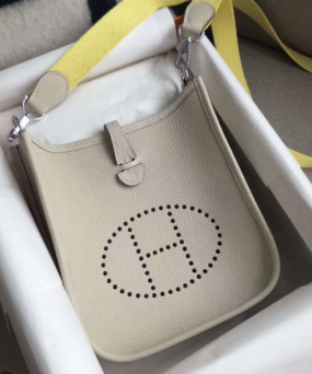 에르메스 미니 에블린16 나타 화이트 은장 토고가죽